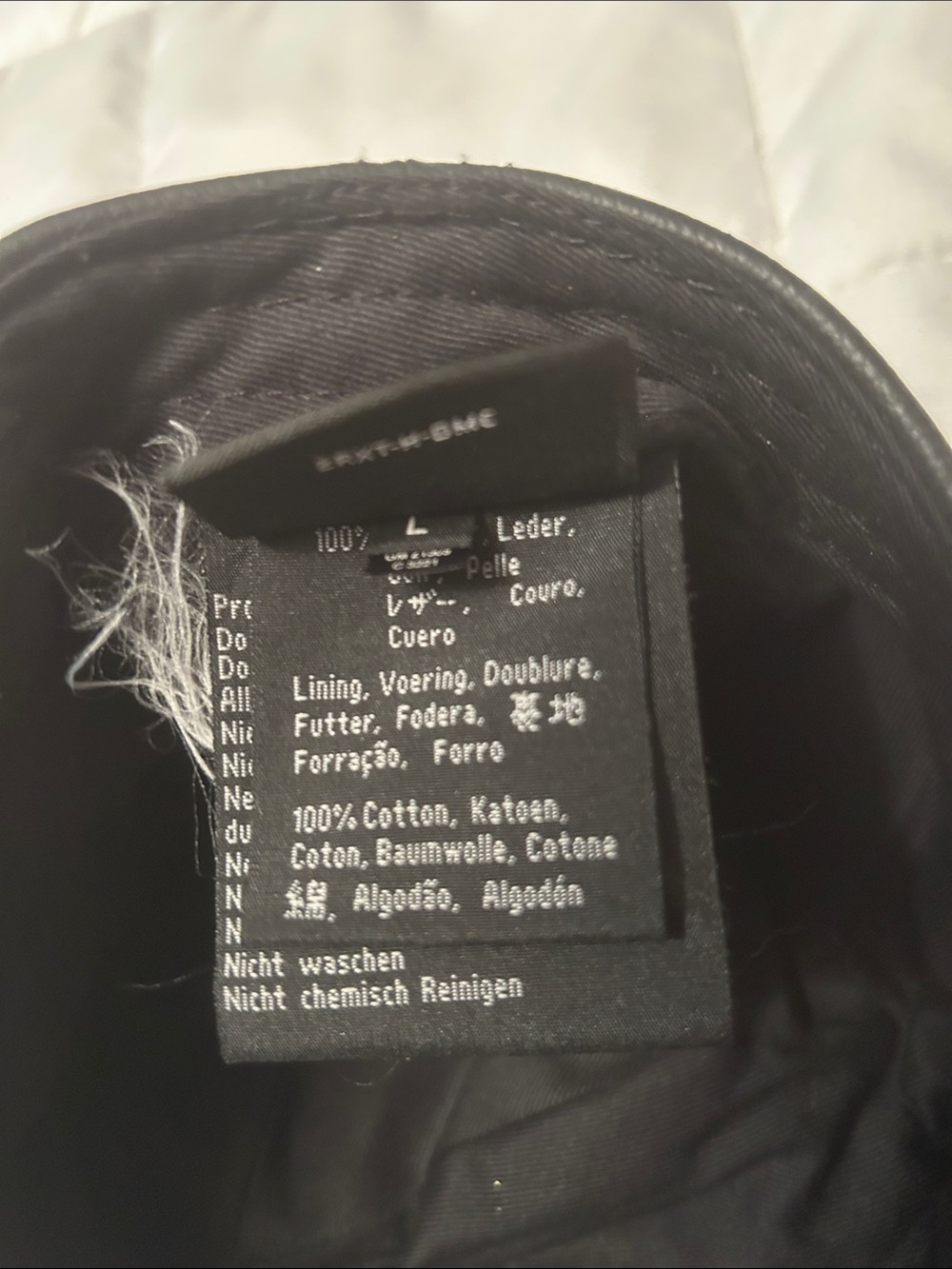 Harley-Davidson Black Leather Gloves and Hat - Picture 13 of 13